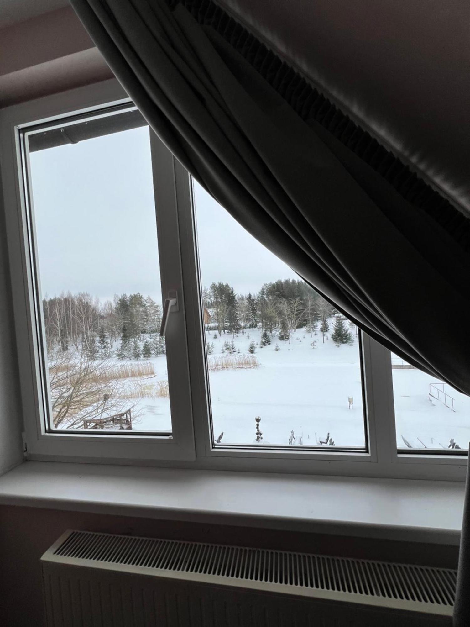 Butenas Hotel Tyla Birzai ภายนอก รูปภาพ
